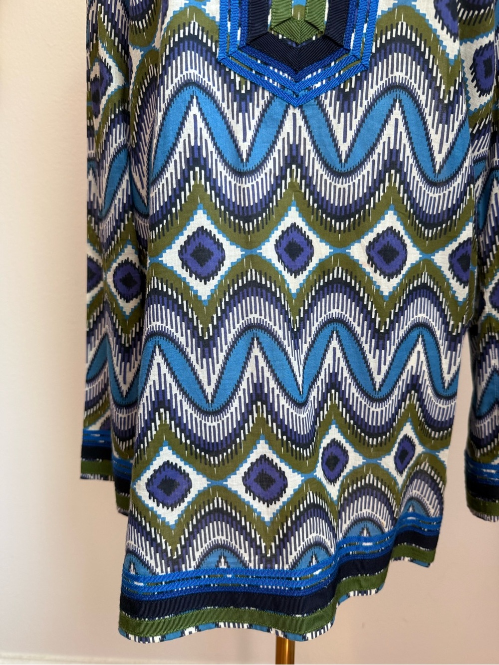 Funky Tory Burch tunic with geometric design size 6 - Picture 4 of 7